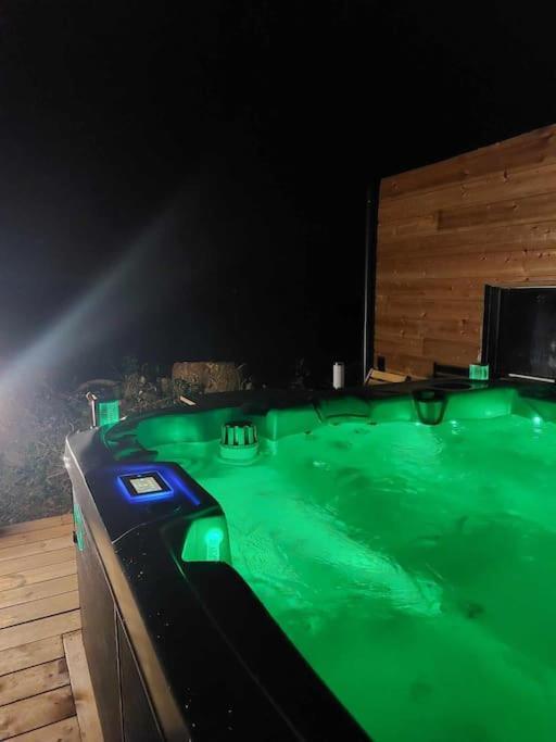 La Cabane D'Emma Spa&Sauna Prive Bannalec Extérieur photo